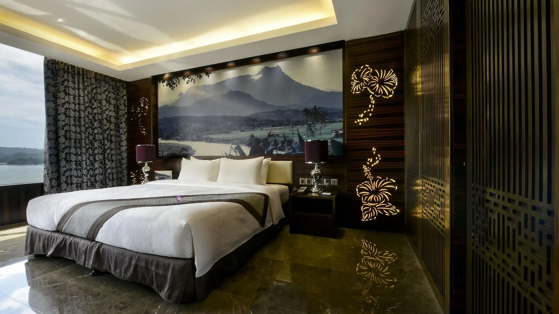 Horizon Hotel Kota Kinabalu 4*,